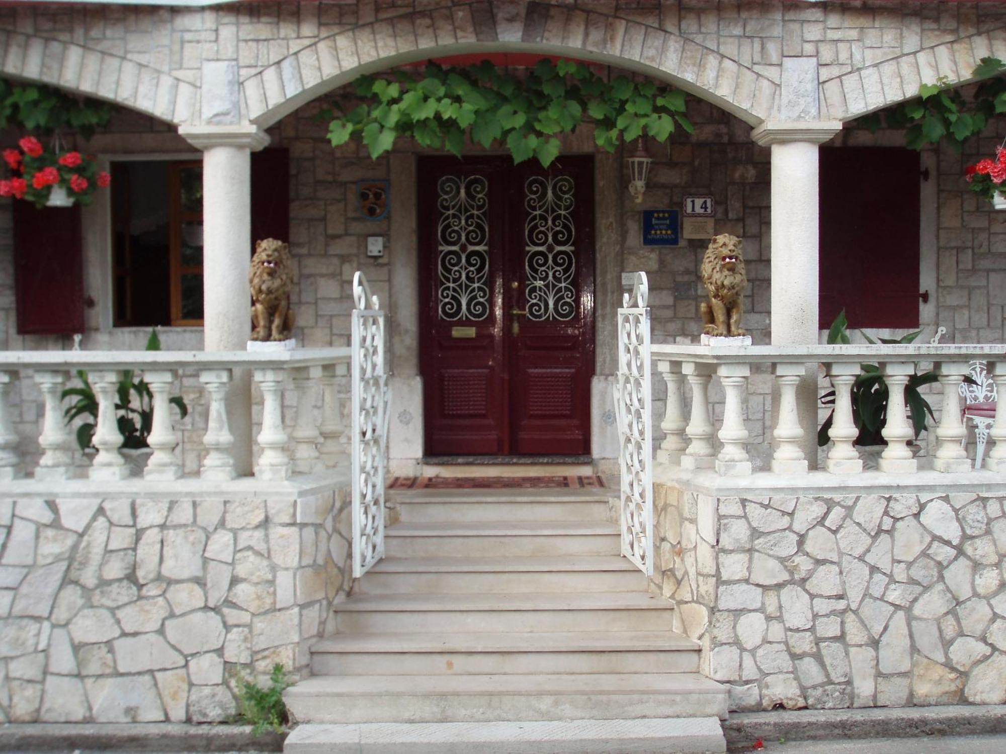 Apartments And Rooms Deskovic Mošćenička Draga Екстериор снимка