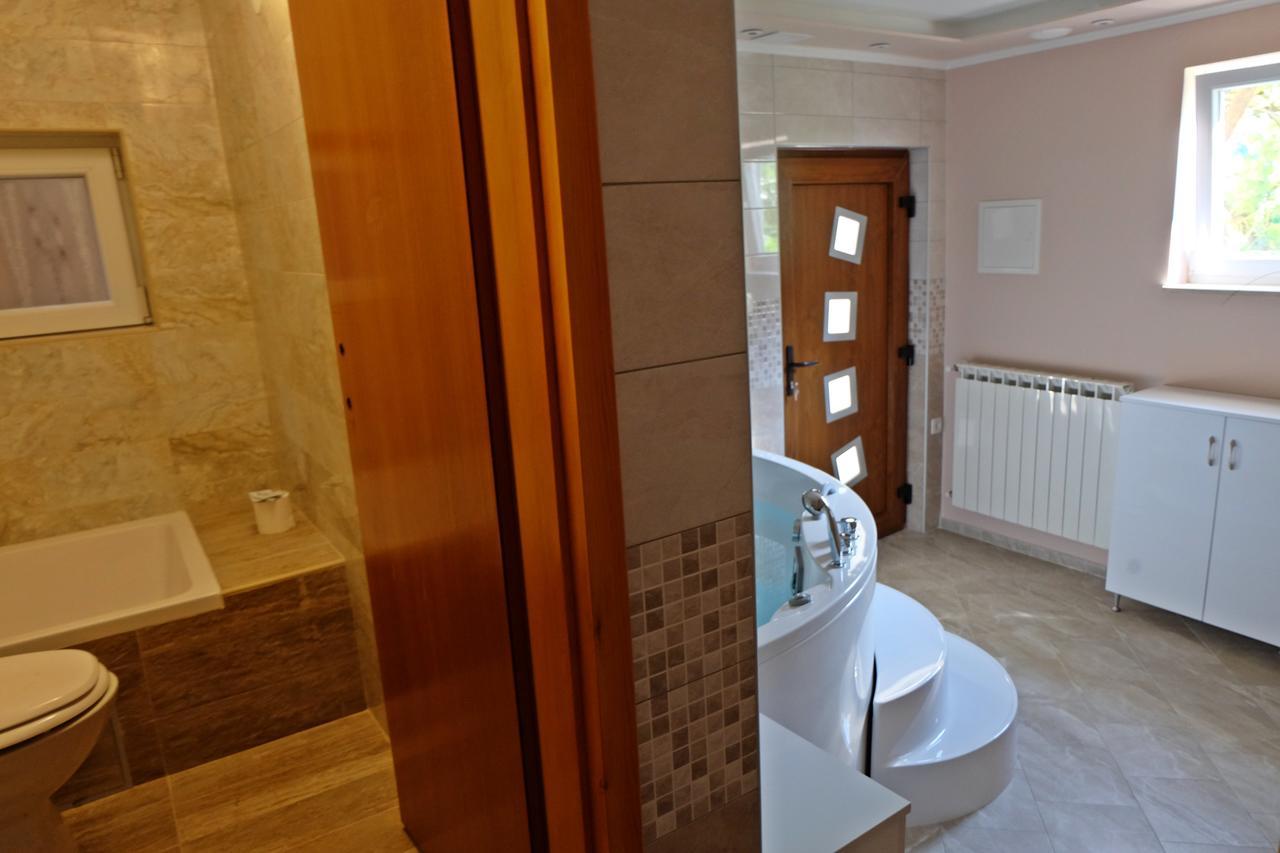 Apartments And Rooms Deskovic Mošćenička Draga Екстериор снимка