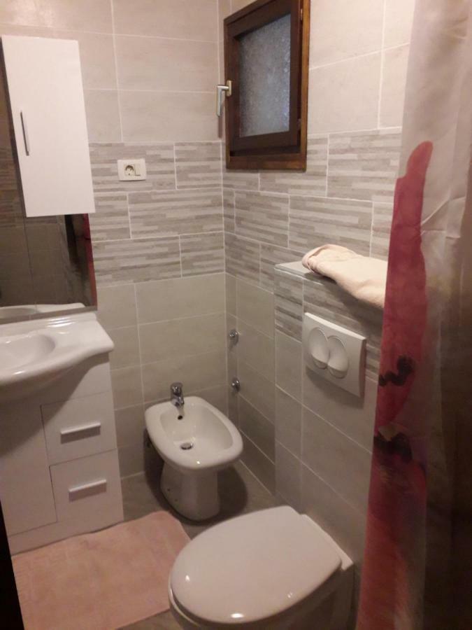 Apartments And Rooms Deskovic Mošćenička Draga Екстериор снимка